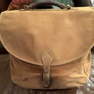 THE TERRITORY AHEAD Vintage Leather Messenger
Briefcase